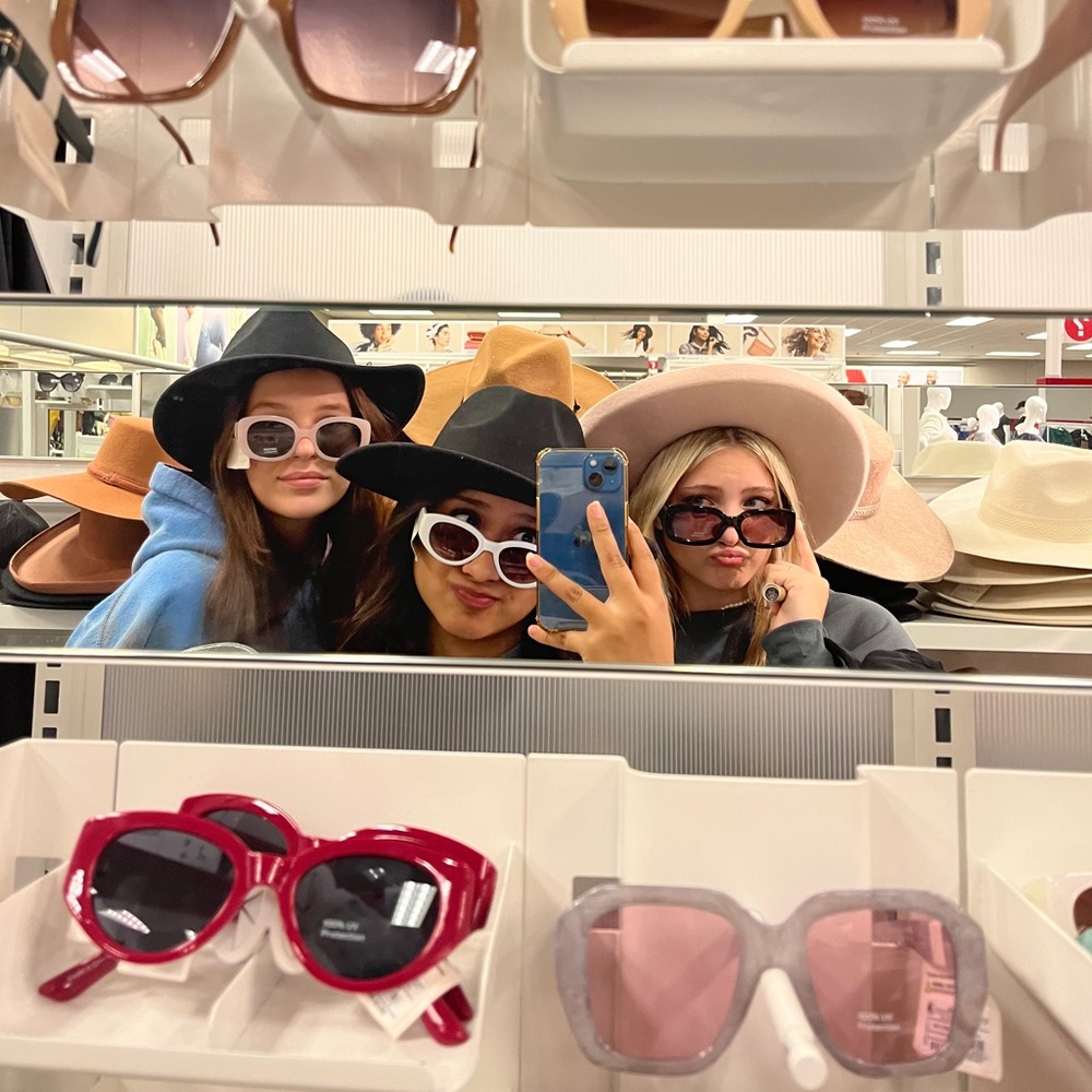 Meet your Posher, Kayden